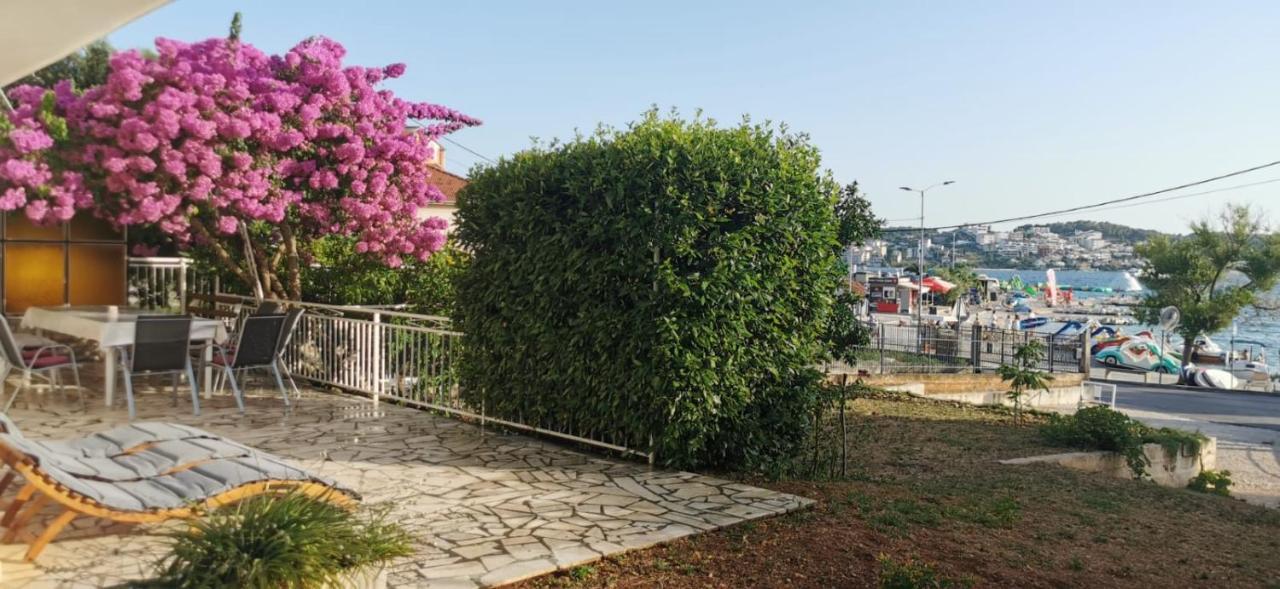 Apartman Simac Okrug Gornji Trogir Exterior foto